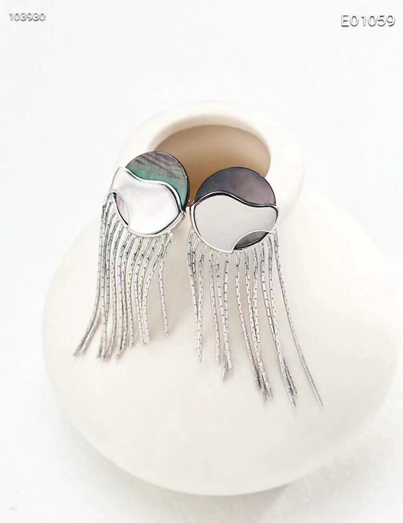 Ocean Whisper Seashell Earrings - Image 5